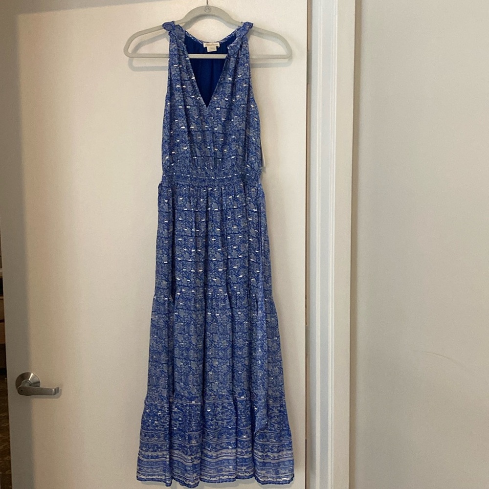 Stunning Shoshanna Blue Patterned midi with silver threading Size 4